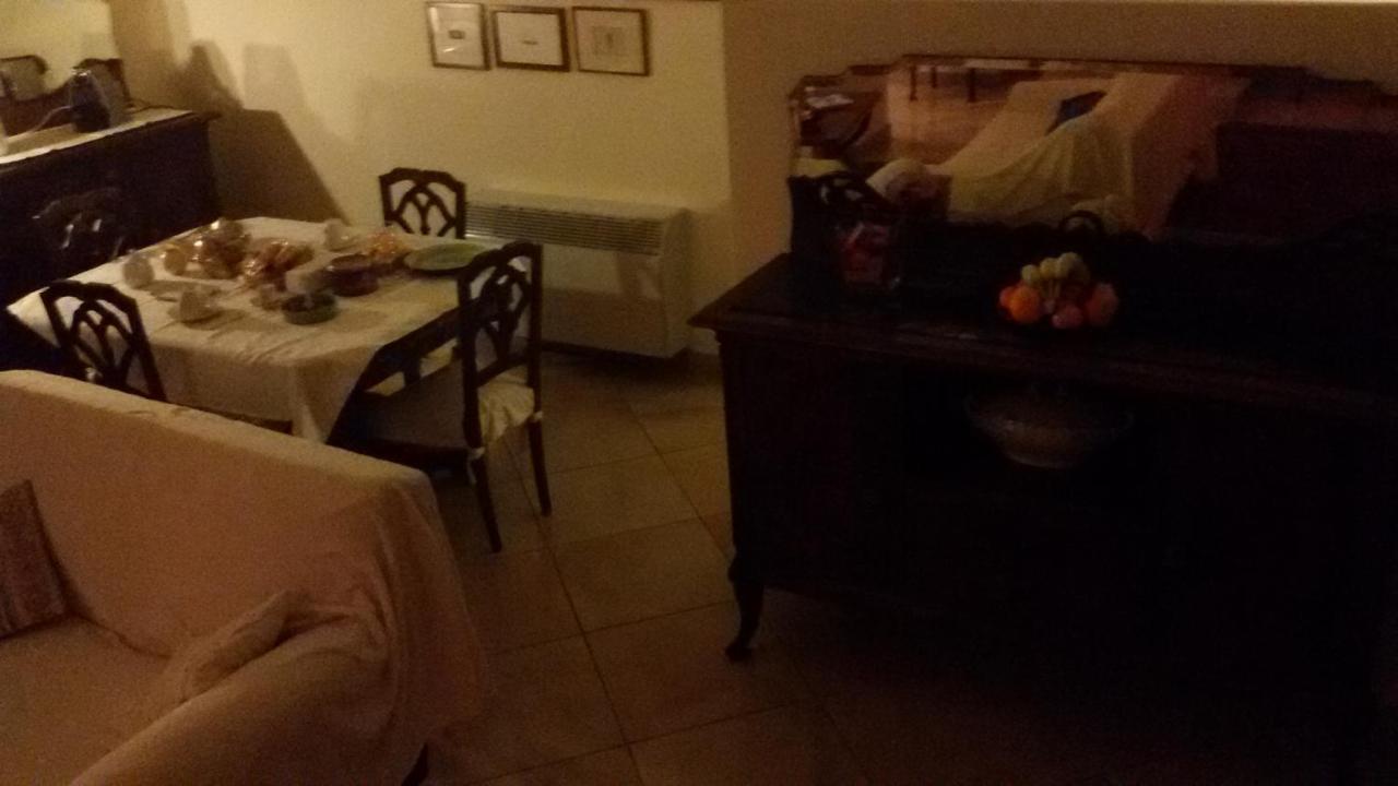 Casa Conte Bed & Breakfast Terracina Exterior photo